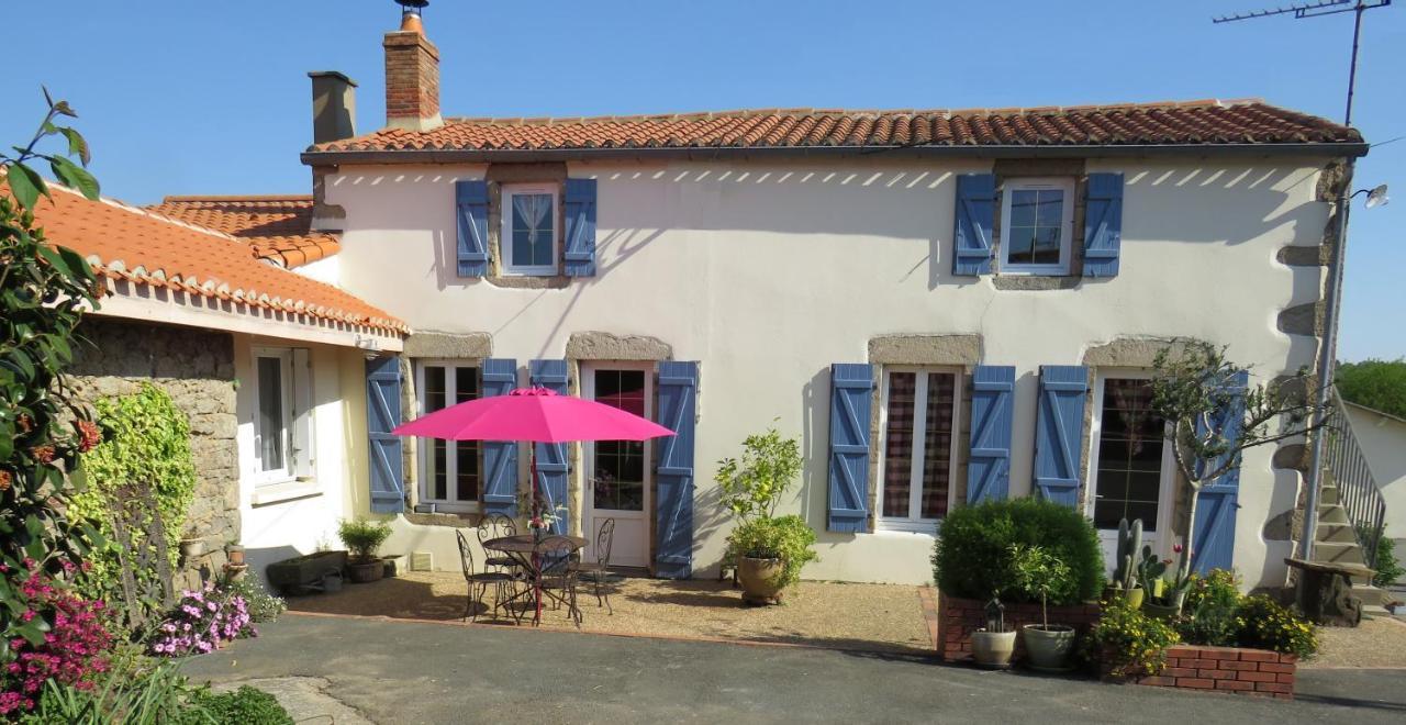 Ferienwohnung Domaine Des Fees La Gaubretiere Exterior foto